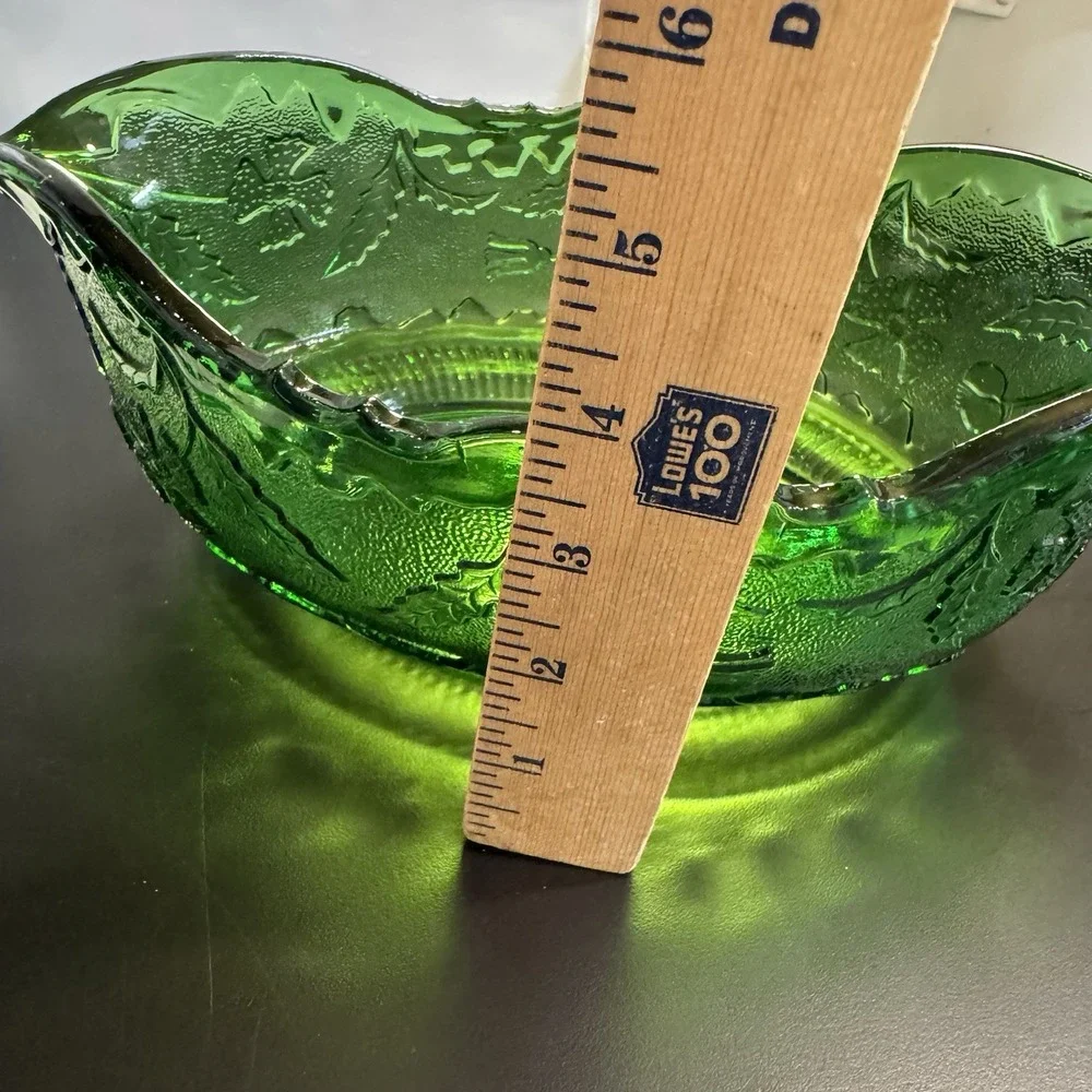 Antique EAPG 1899 DELAWARE‎ NEW CENTURY GLASS Green Banana Bowl U S GLASS CO